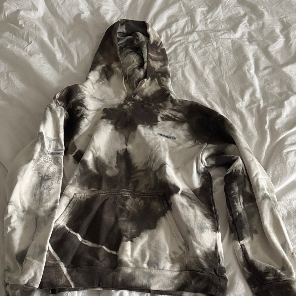 TALENTLESS Black and White Tie-Dye Hoodie